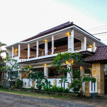 Friends Beach Hotel Kuta  Exterior foto
