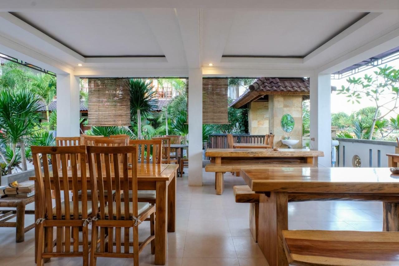 Friends Beach Hotel Kuta  Exterior foto