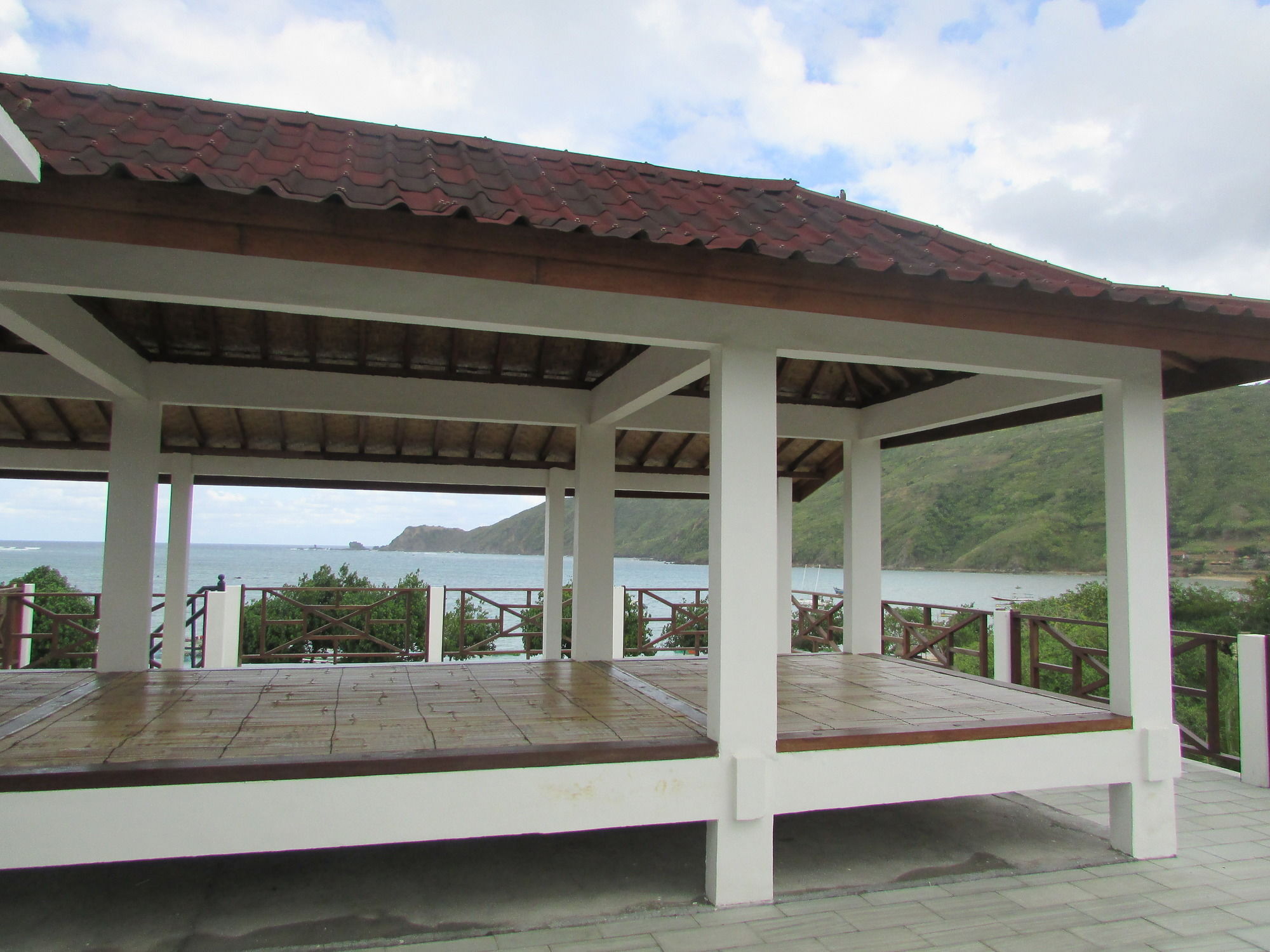 Friends Beach Hotel Kuta  Exterior foto