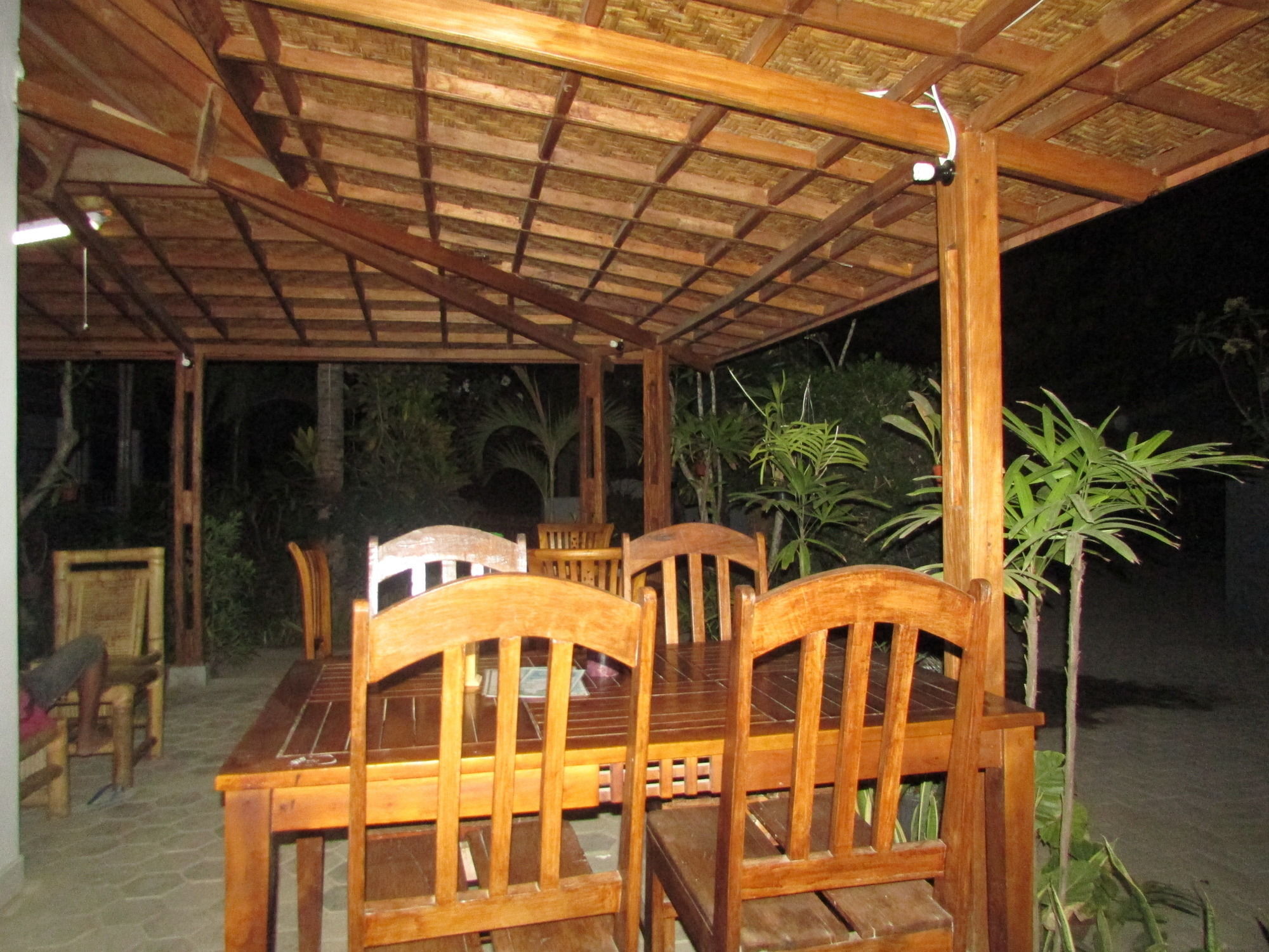 Friends Beach Hotel Kuta  Exterior foto