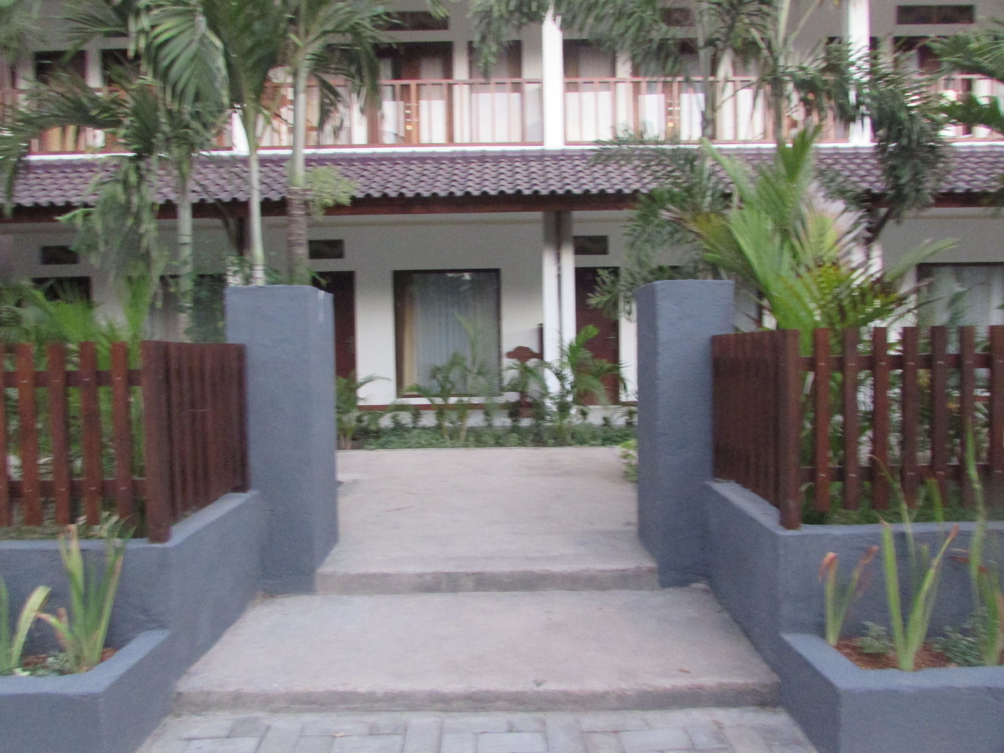 Friends Beach Hotel Kuta  Exterior foto