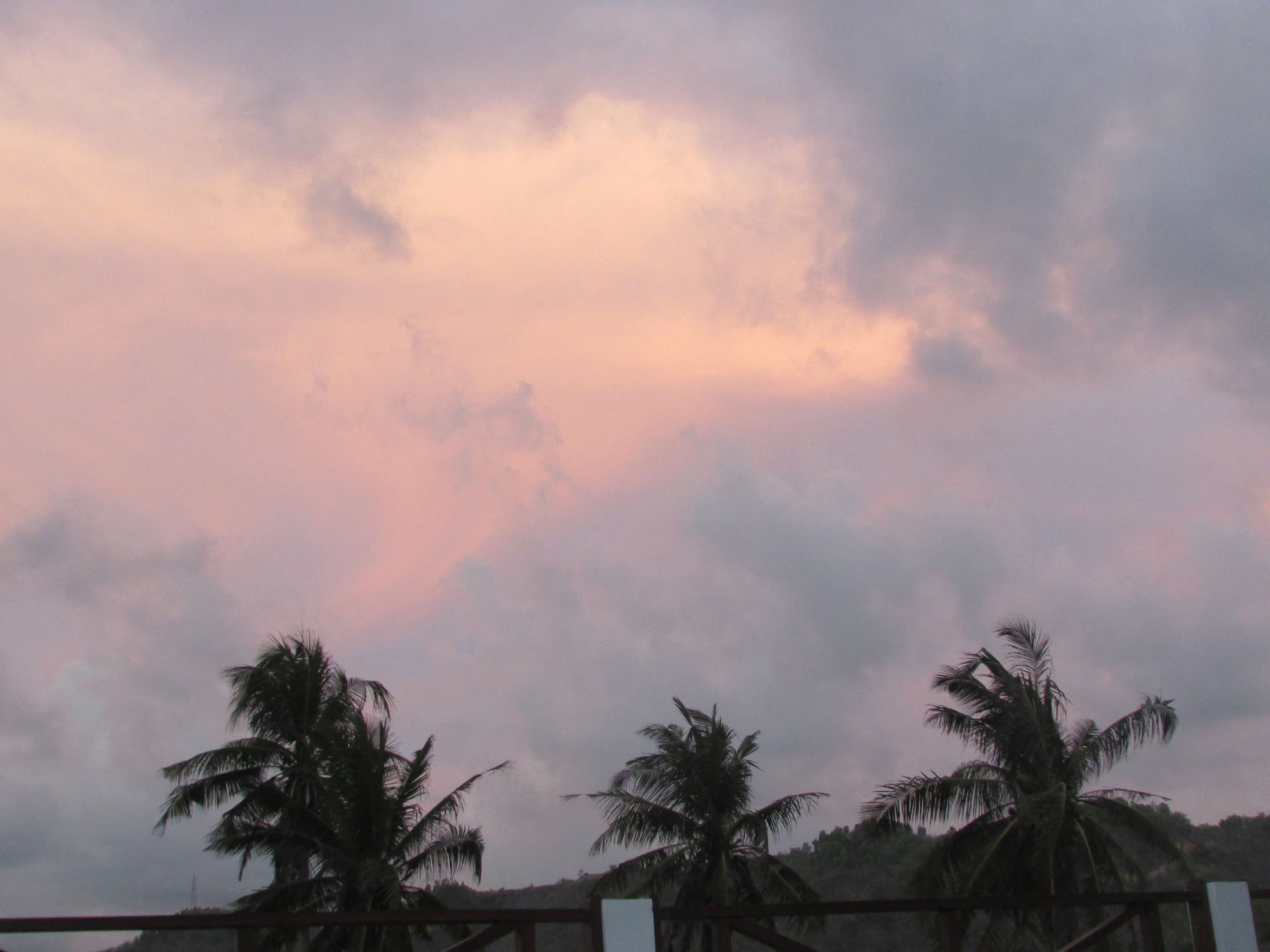 Friends Beach Hotel Kuta  Exterior foto